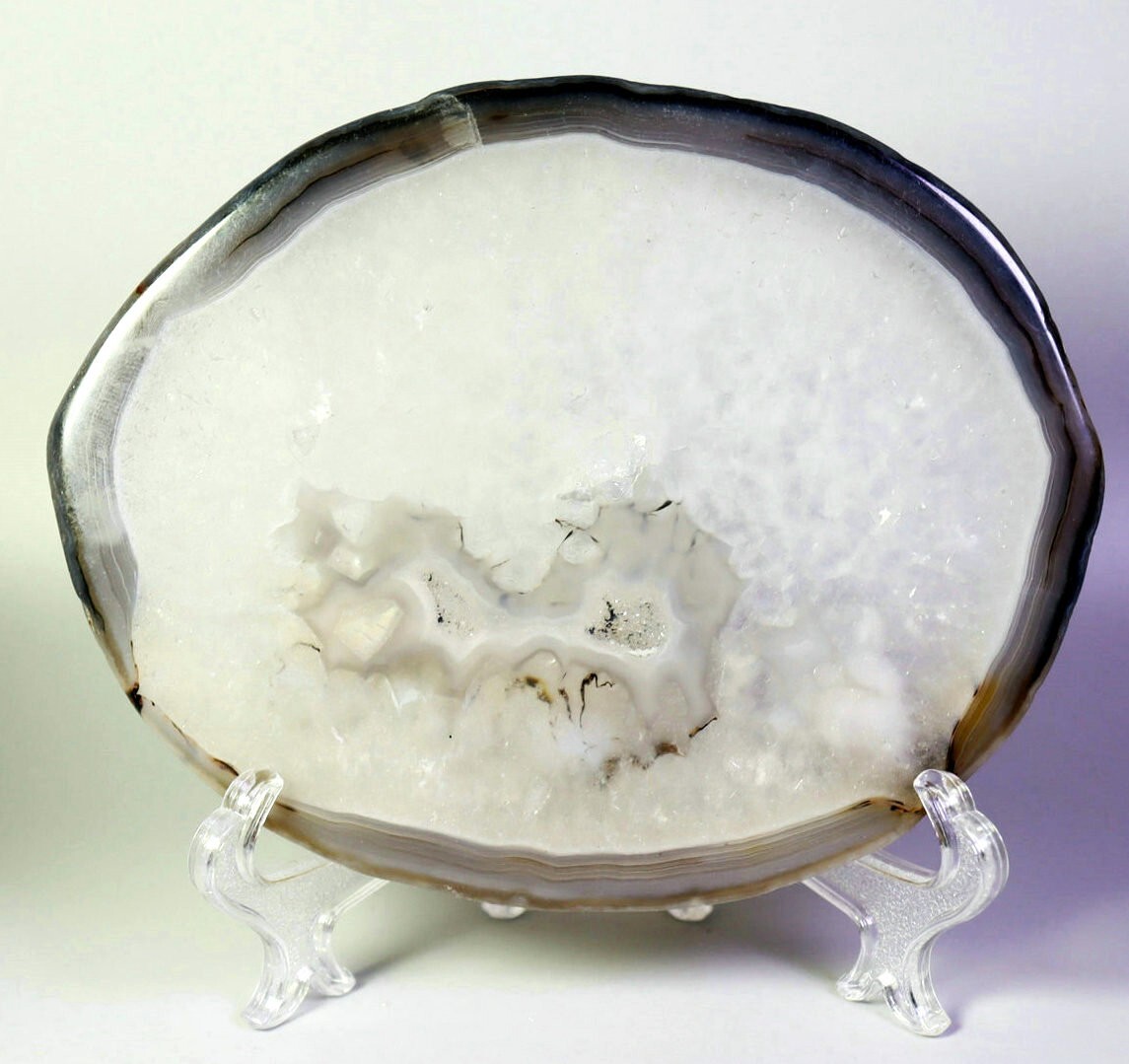 Natural Polished Agate Quartz Crystal Banded Slab with Stand 260g  