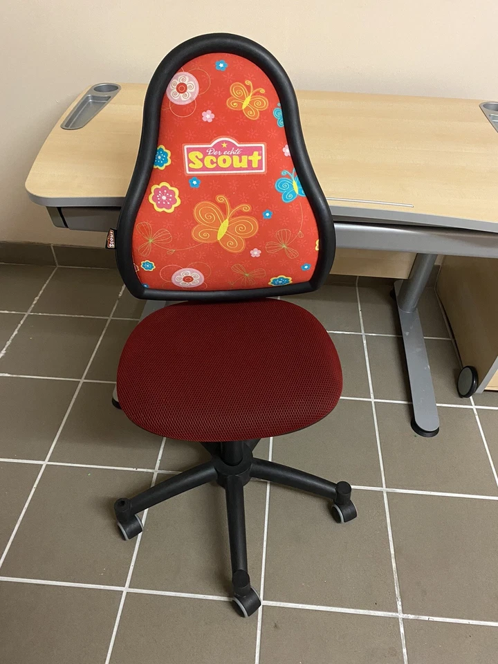 Scout Kinderschreibtisch + Rollcontainer + Schreibtischstuhl - Bild 4 von 4