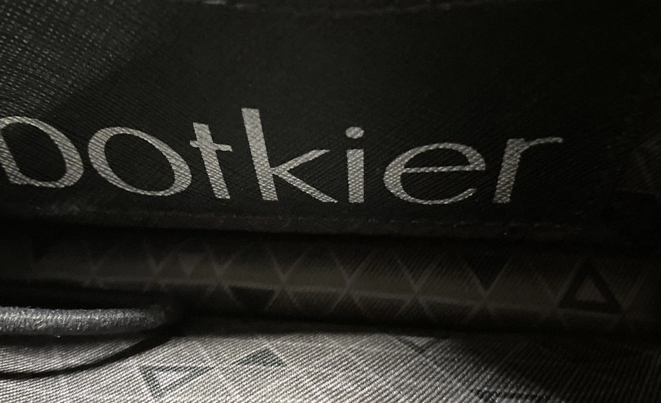 Cartera bandolera Botkier de cuero negra para mujer Foto 4 de 4