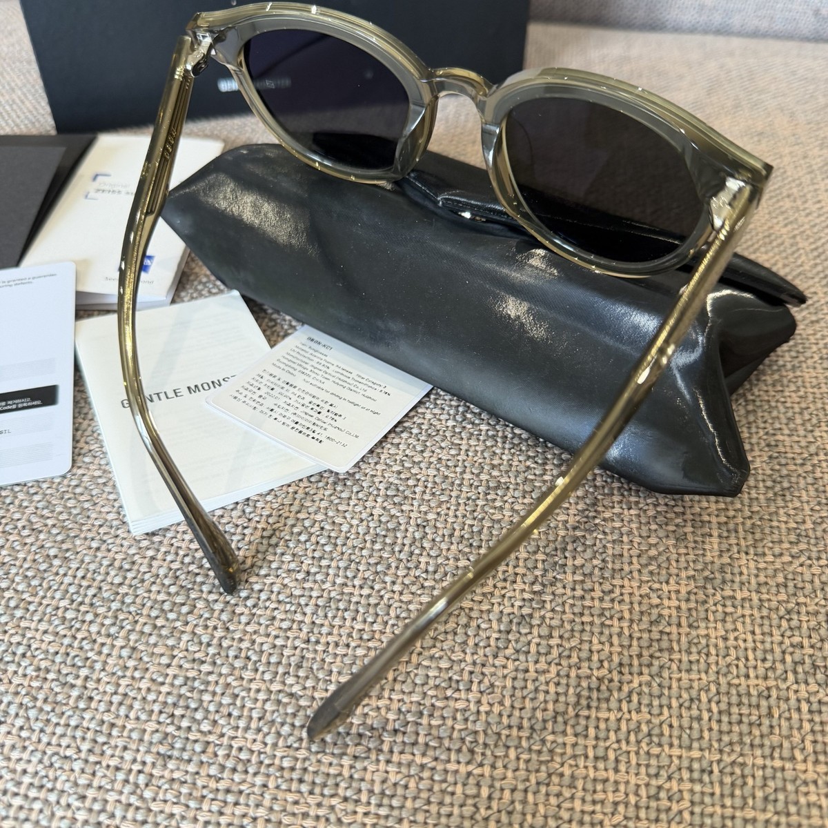 Gentle Monster Obon KC1 Unisex Sunglasses Khaki 100% Authentic