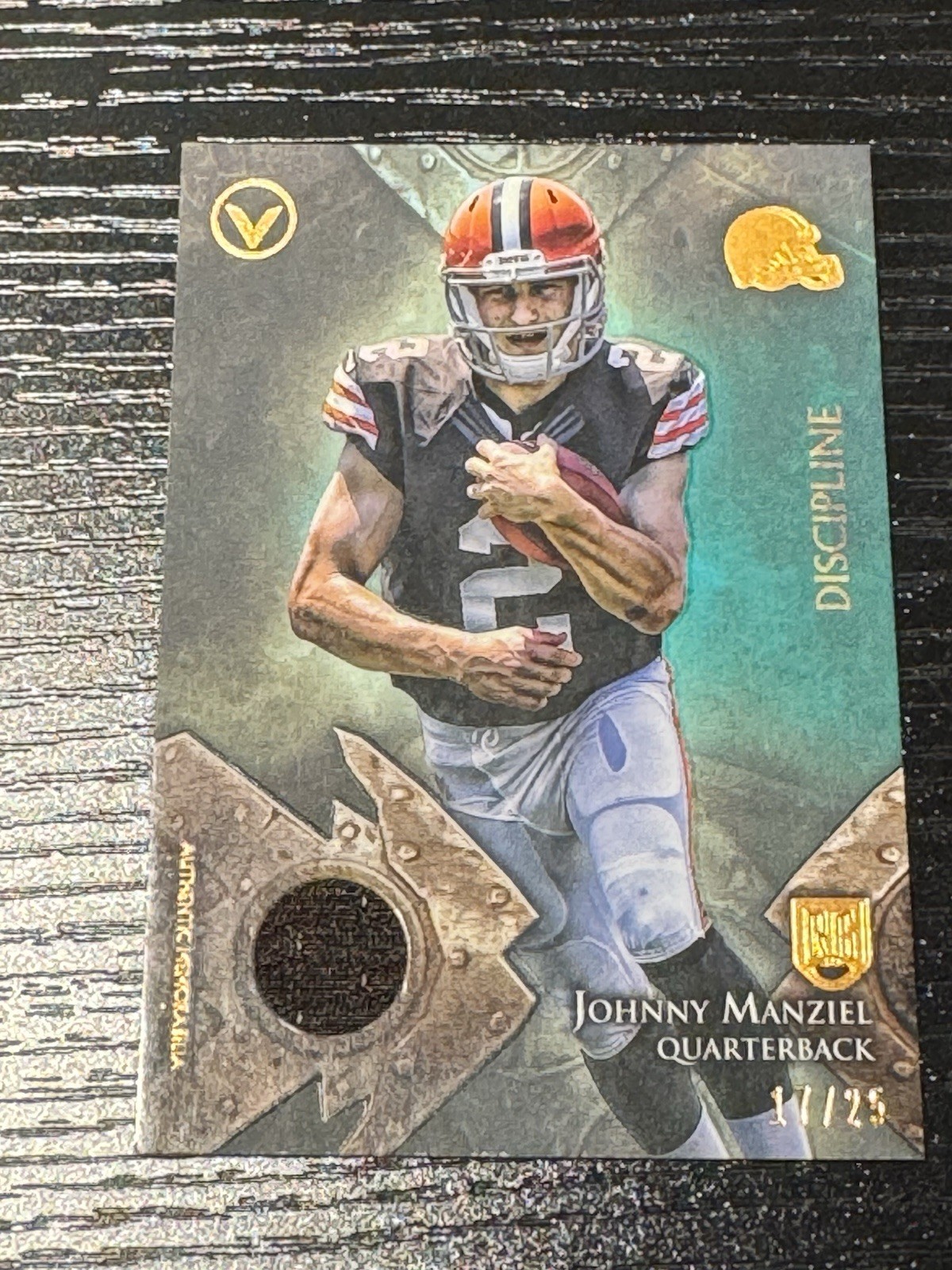 Johnny Manziel Topps Triple Threads Autograph Relics #JM Base