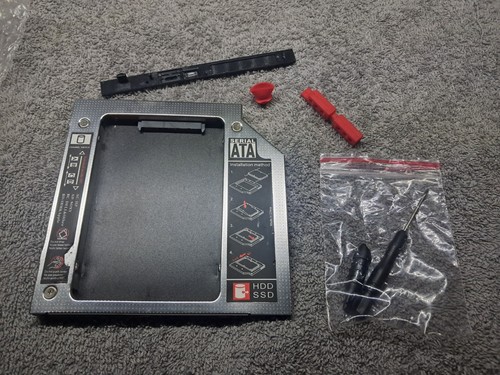 Einbaurahmen für 2.5 Zoll SATA Laufwerke (ohne Laufwerk!)