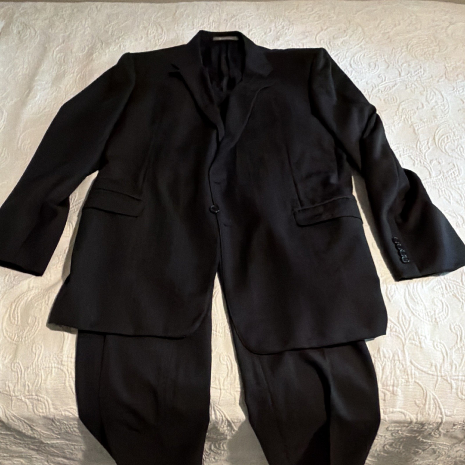 Hickey Freeman Black Solid Two-Button 2 Piece Sui… - image 1