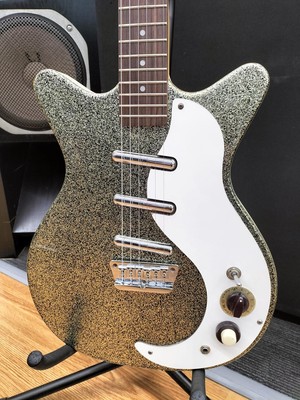 DANELECTRO DC-3 E-Gitarre