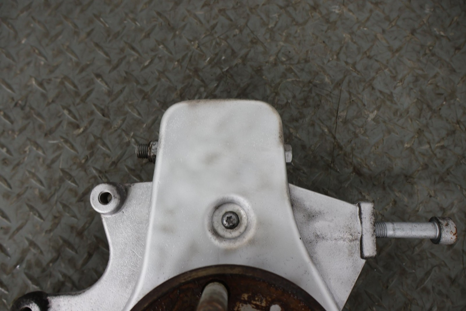 2009 Aston Martin V8 Vantage Rear Right RH Spindle Knuckle W/ Hub (61K Miles)