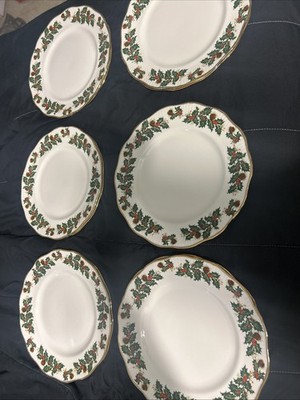 Queens Rosina Yuletide Fine Bone China 10.5'' (27cm) Dinner Plate. Set Of 12