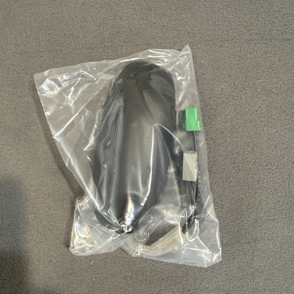 Genuine Nissan Satellite Antenna 28208-6MR0B - Image 3 of 4