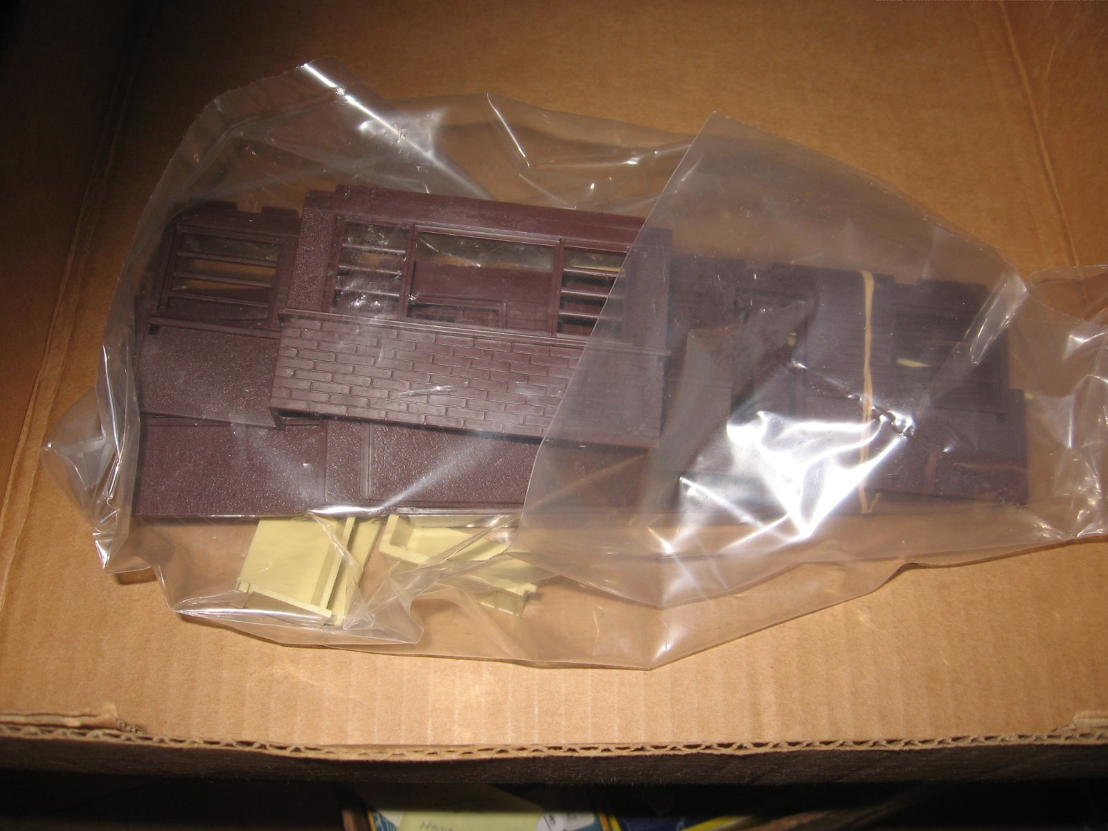 Picture 4 of 6