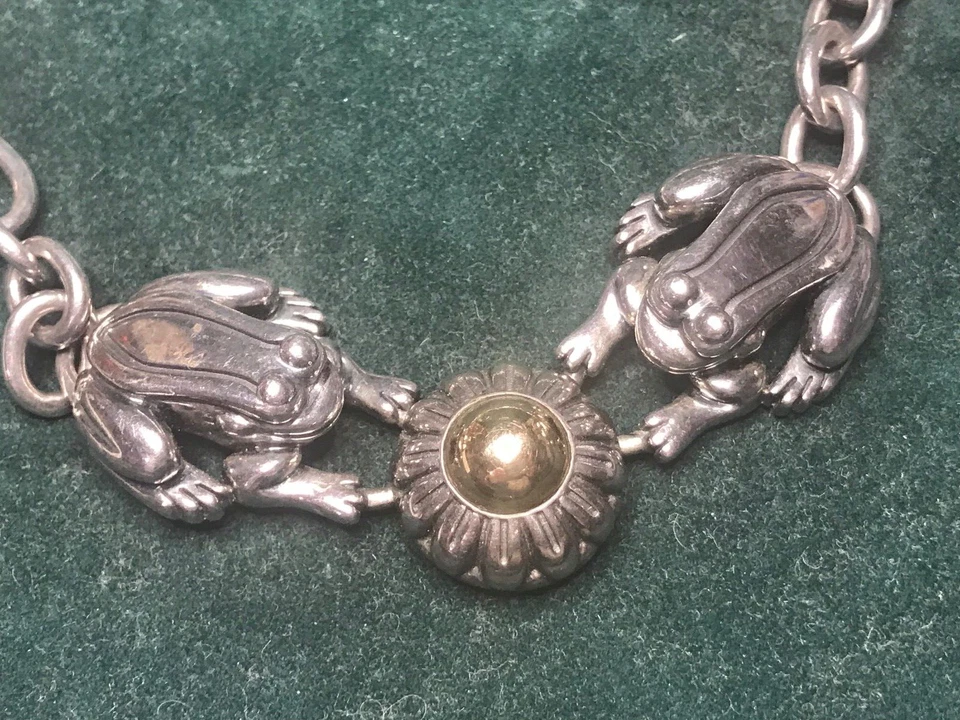 Collar deportivo de dos ranas Kieselstein-Cord Sterling Foto 4 de 4