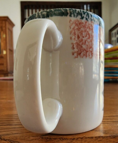 Christmas Tree Star Mugs (pair) 12 oz Gibson Stoneware White Green Red Sponged ! - Picture 5 of 14
