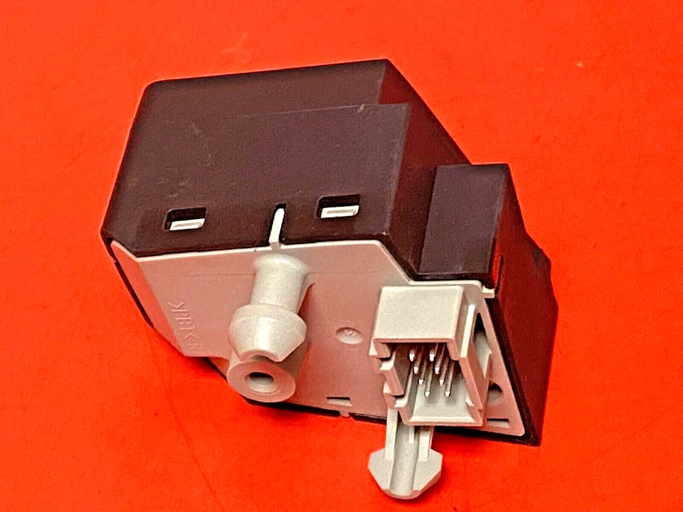 GM. Interruptor de control de audio del volante 25901278 SAS198 se adapta a 09-10 Saturn Vue Foto 4 de 4