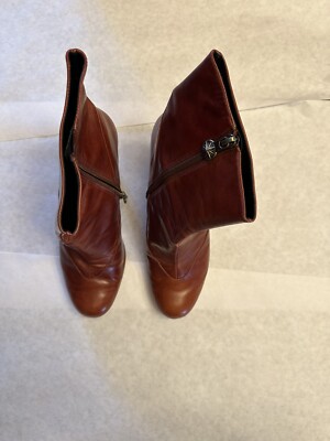 Preowend Taryn By Taryn Rose Leather Heeled Boots Size 10