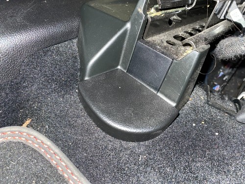 Mk2 Puma - Seat Rail End Covers Set - Textured OEM Style Plastic - Picture 6 of 6