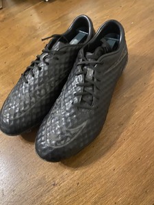 hypervenom size 7