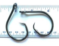 250 GT 4X strength L2004 Offset Black Nickel Circle Hooks size 10/0