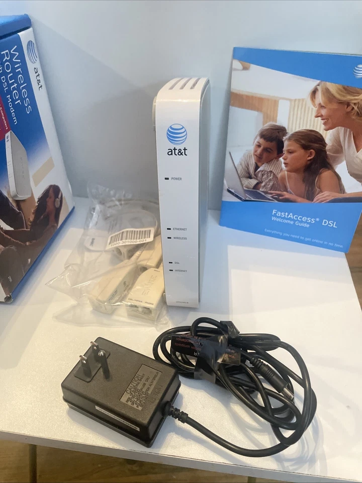 AT&T 2Wire 2701HG-B 54 Mbps 4-Port 10/100 Wireless G Router No Ethernet Cord - Image 3 of 4