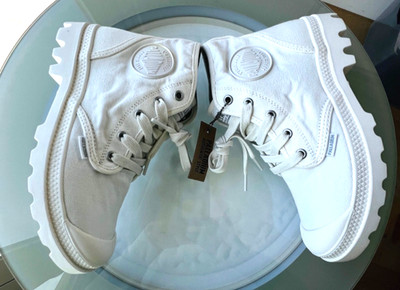 Palladium Pampa Hi Star White Women's Iconic Lug Sole 100% Vegan Ankle Boot