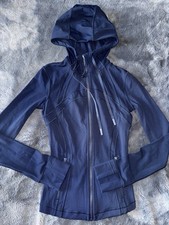 NWOT Lululemon Hooded Define Jacket Nulu True Navy Size 2