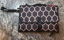 Skip Hop Portable Travel Baby Changing Pad Station Bag With Wipes Container