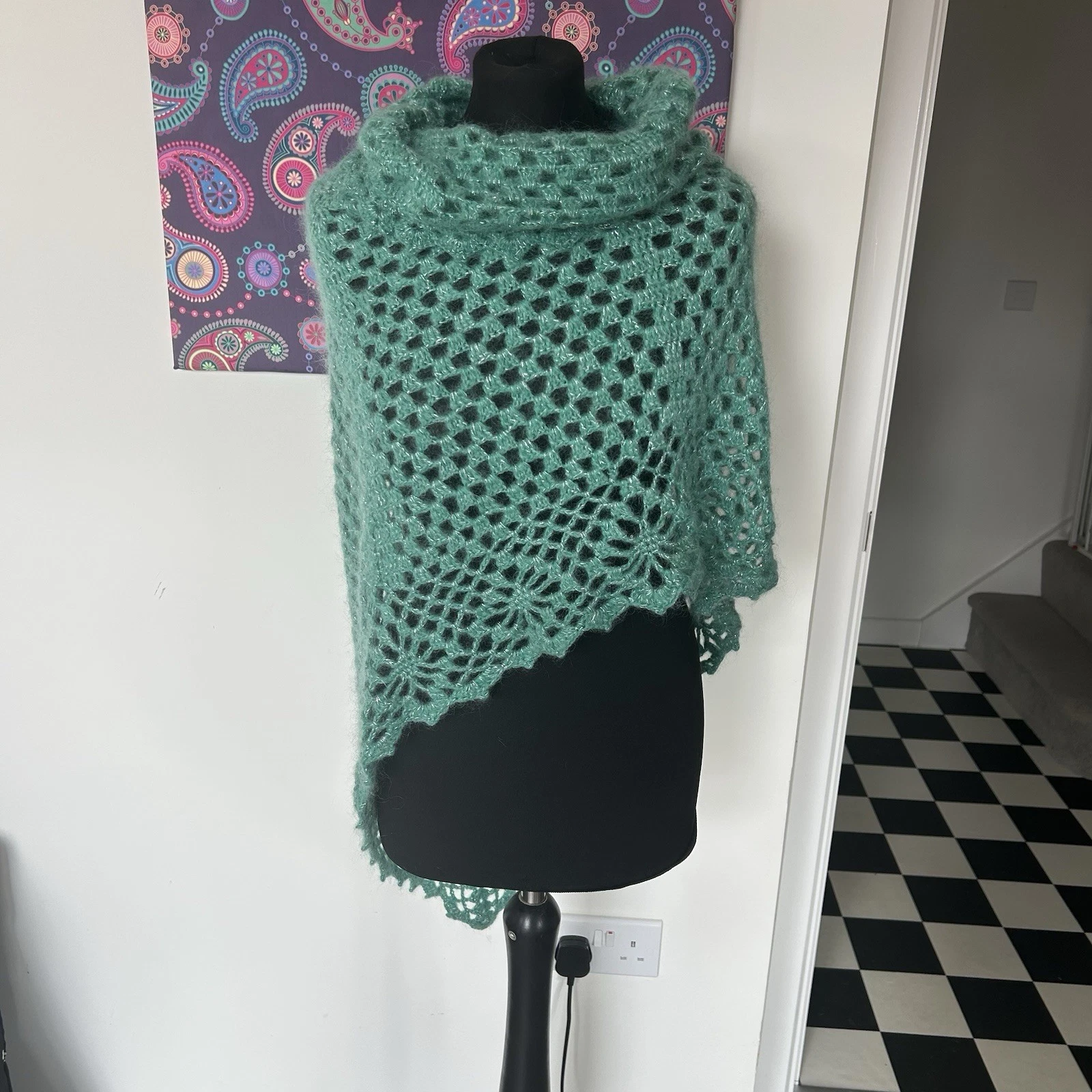 STUNNING GREEN MOHAIR PONCHO SMALL