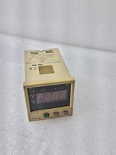 FUJI PXV-4 PXV4TAY2-0Y000 TEMPERATURREGLER PX...