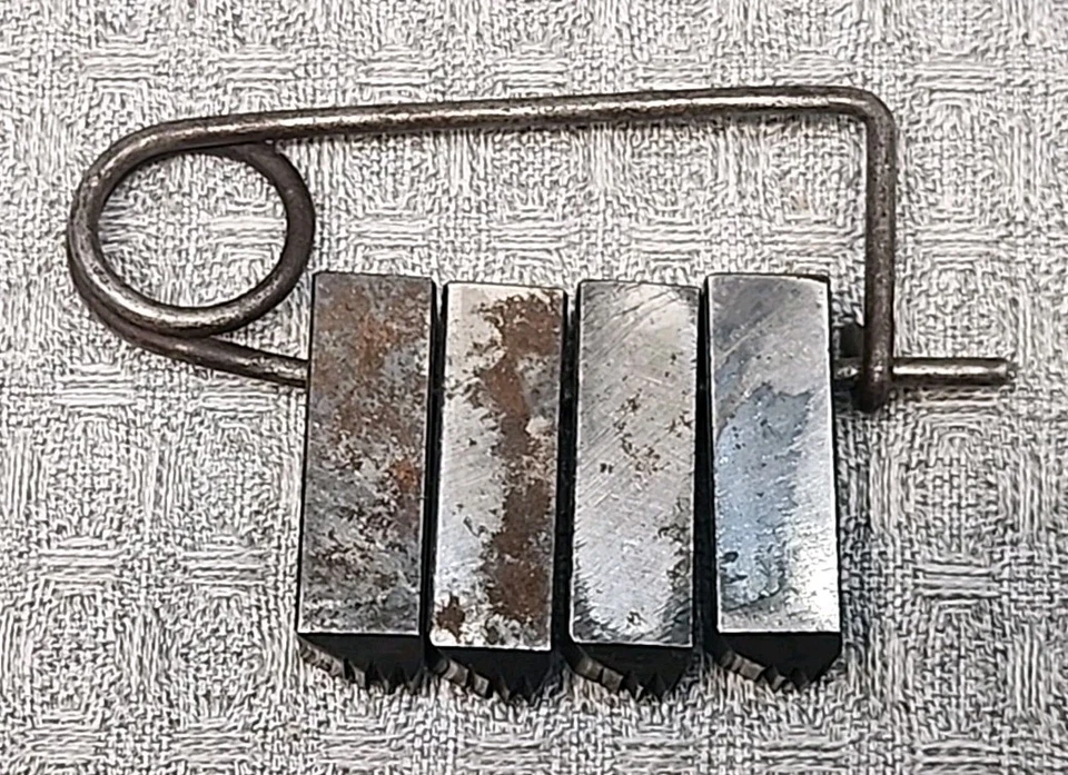 Ridgid Tap Thread Dies 2" Set 1 & 1-R With Holder - Image 3 of 4