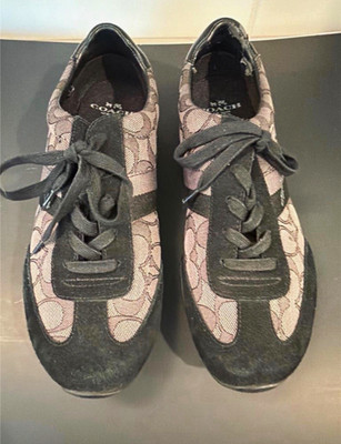 010 COACH Kelson Signature Logo Low Top Lace-Up  Black/Gray US 9 B ladies