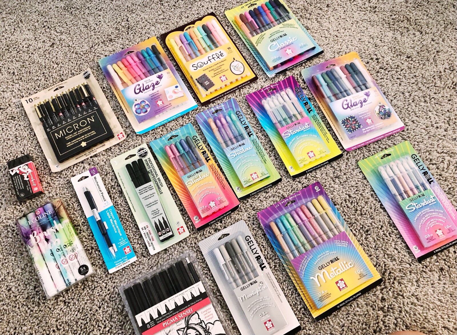 LOT of 16 Sakura of America Pens - Unopened (w/ limited Edit