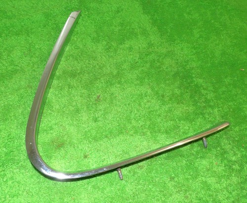 1969 1970 Mustang FASTBACK Mach1 Boss Shelby ORIG RH QUARTER WINDOW TRIM MOLDING - Picture 4 of 9