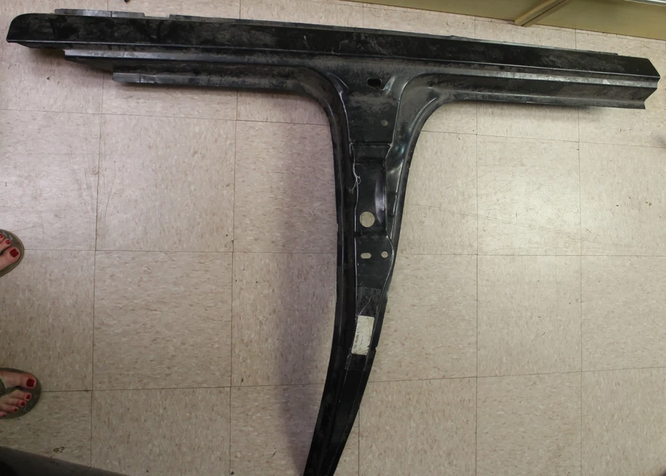 Panel basculante de reparación OEM Ford LH con panel central E6DZ54253A01A 1988-1991 Taurus Foto 2 de 3