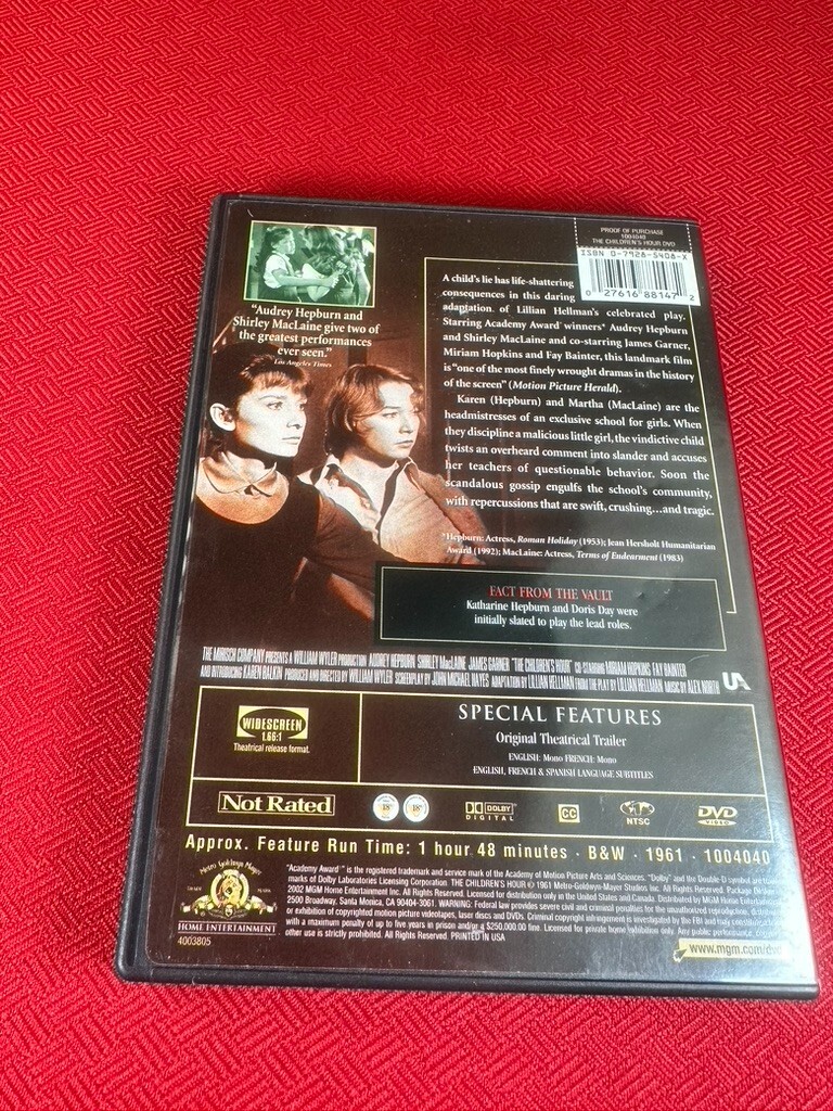 (未使用･未開封品)The Children&#39;s Hour [DVD] Amazon.com: The Children's Hour (DVD + Blu-ray) : Audrey
