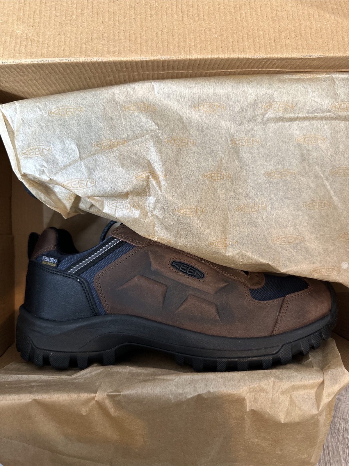 Scarpe da trekking stringate Keen Basin Ridge 1023737 da uomo marroni in pelle taglia 8