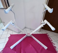 Ultimate Support V-Stand weiß, mit Erweiterung für 2. Keyboard