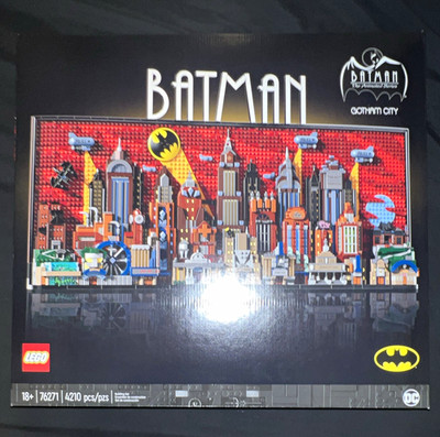 LEGO Batman: The Animated Series Gotham City 76271 Set 4210 pcs 18+