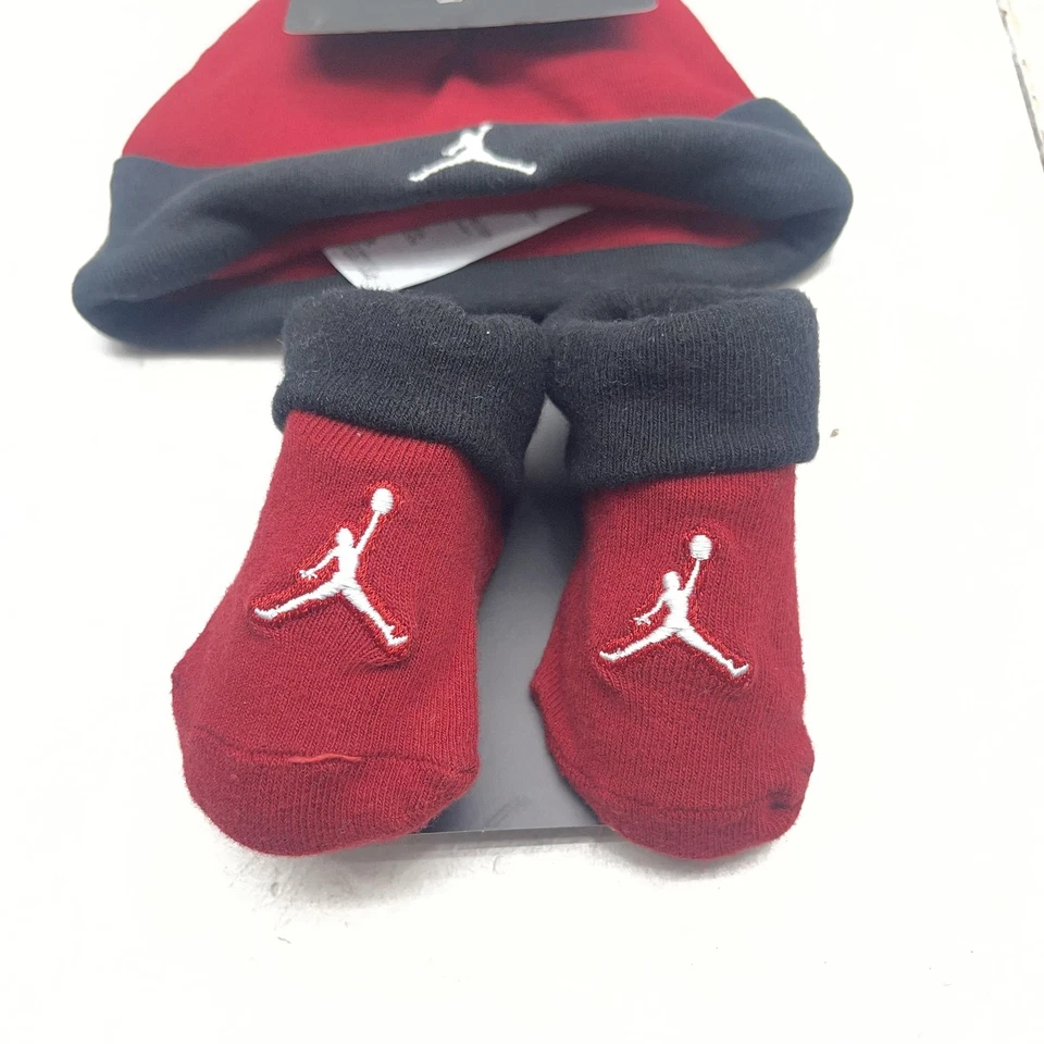 Jordan Hat Booties Set Infant 0-6 Months Red Black Newborn Jumpman Beanie Nike - Image 2 of 4
