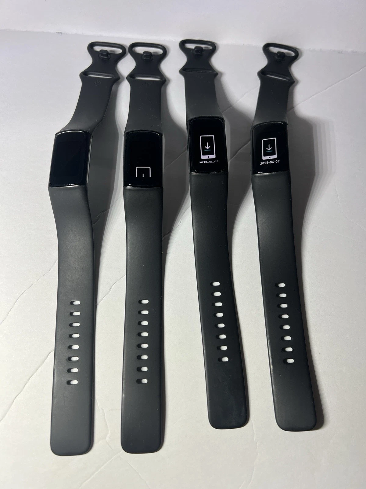 FITBIT CHARGE 6 Fitness Tracker Black L Light SC Works Perfectly Model GA05183NA
Opens in a new wind