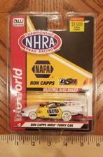 Auto World Electric Slot Car NHRA 4 Ron Capps NHRA Funny Car NAPA Chase 