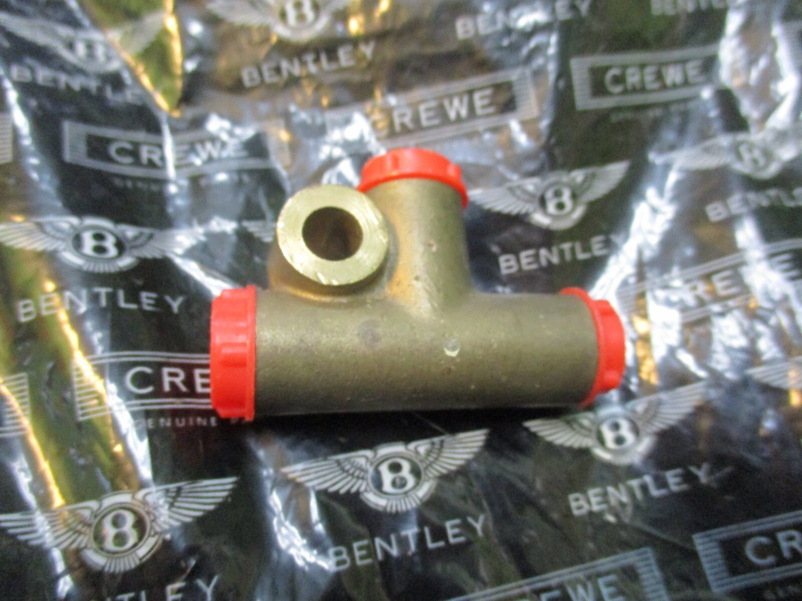 Bentley 8, Rolls Royce Corniche, Shadow, Spur, 3 way brake pipe union UR14317