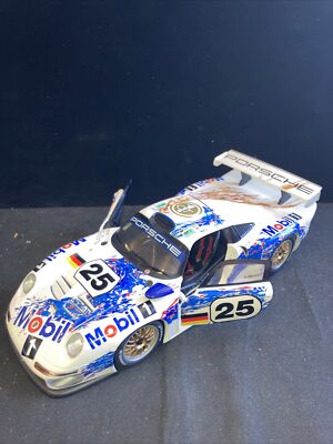 Porsche 911 GT1’98 24h Le Mans Winner 1998 – Poitiers