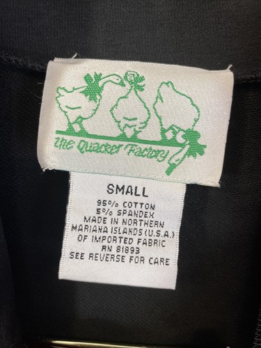 The Quacker Factory Black Zip Up Sleeveless Vest Sparkle green flower design S - Picture 7 of 8