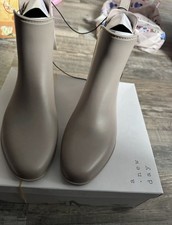 A New Day Boots Women Size 7 Taupe/Chelsea Waterproof Rubber Ankle Rain Slip On
