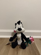 Pepe Le Pew plush, Warner Bros Studios, Looney Tunes kiss on face