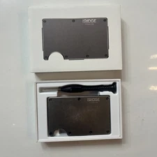 Ridge Titanium Wallet - Gunmetal with  Cash Strap  