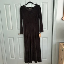 Karavan Black Velvet Witchy Maxi Dress Medium Goth Dark Romantic Long Sleeve