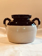Antique RRP Co. Roseville Ohio Stoneware 2 Handled Crock 7.5”x10.5”