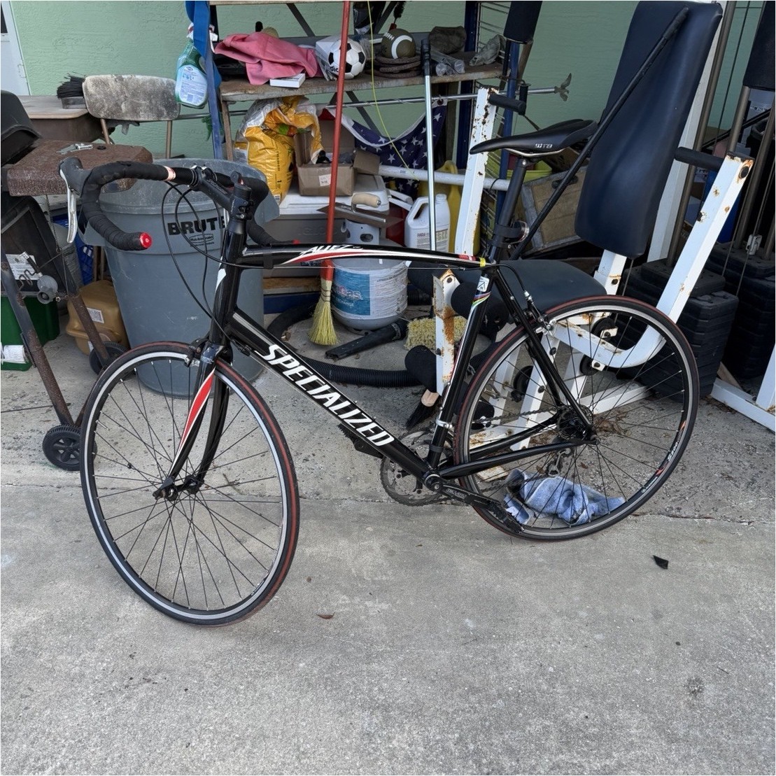 Specialized Road Bike Black 700C Drop Bar Caliper Brakes Alu