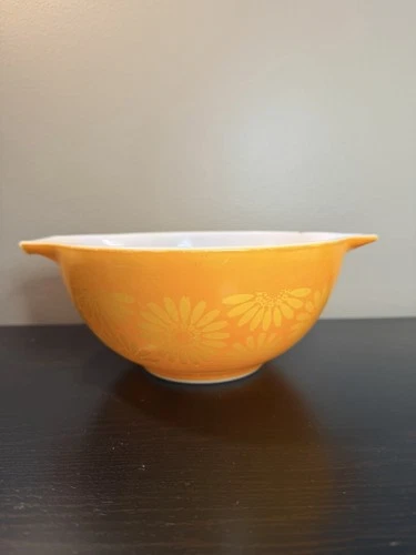 VTG Pyrex Daisy Sunflower Orange #442 Cinderella Mixing Bowl 1.5qt