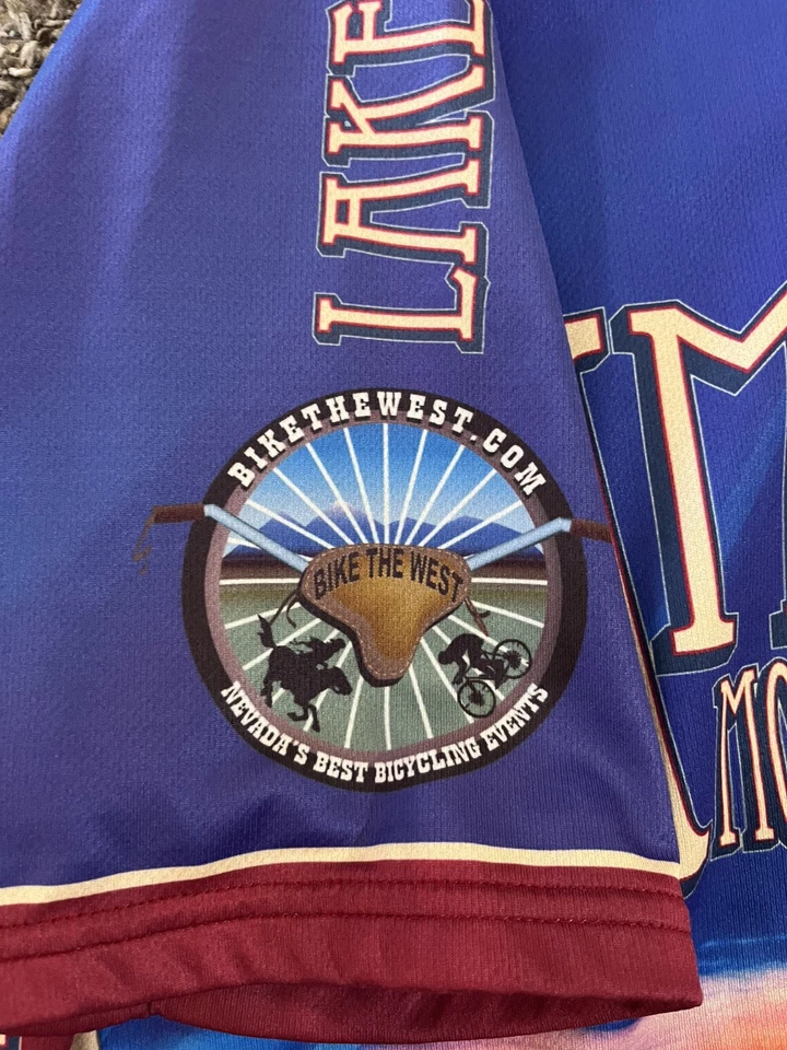 Camiseta deportiva de ciclismo Pace de colección para adultos con cremallera completa azul colorida manga corta Lake Tahoe Foto 3 de 4