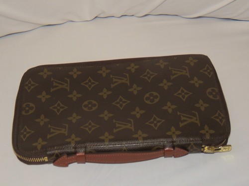 Authentic Louis Vuitton Unisex Organizer De Voyage Monogram Travel Clutch Bag