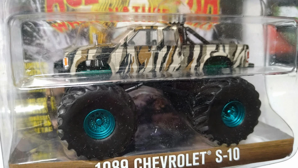 Greenlight Hollywood 1989 Chevrolet S-10 Extended Cab Monster Truck Chase (NG24) - Photo 2/2